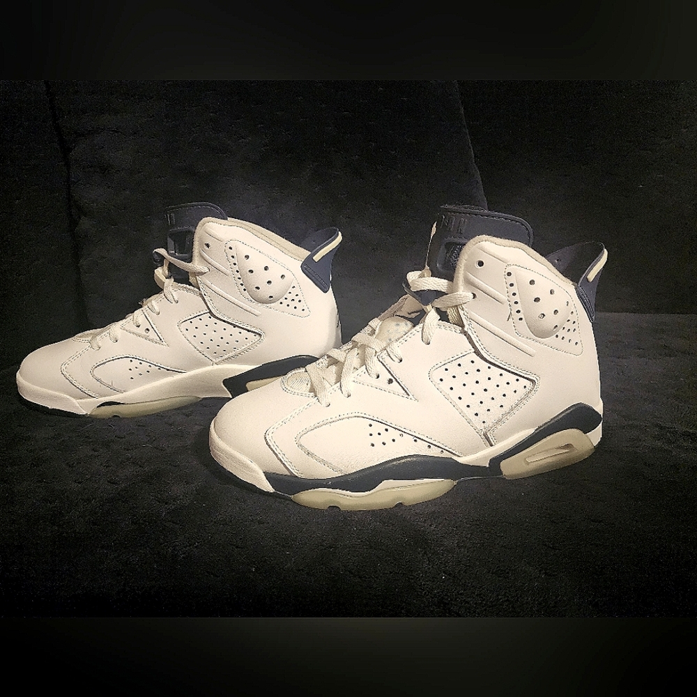 Mens Air Jordan Retro 6 White Shoes Size 9